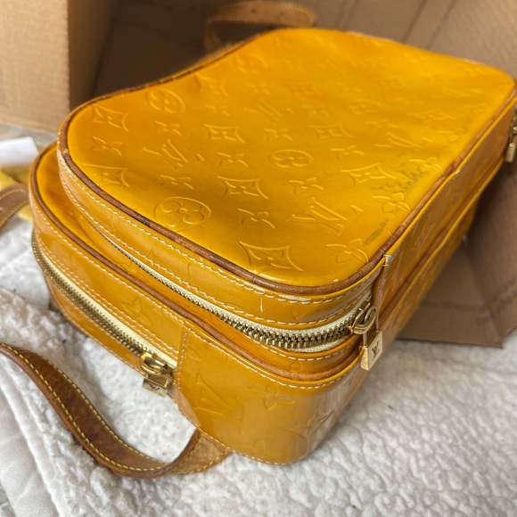 COPY - Louis Vuitton Vernis Yellow Backpack Vintage Monogram Purse Murray Tote … - Picture 2 of 16